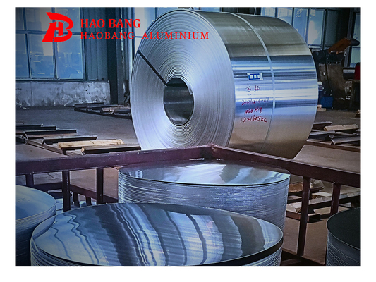Superficie liscia AA1050 AA1060 bobina di alluminio in CC e CC opzioni di materiale
