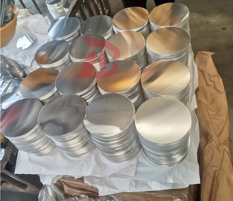 Dischi di alluminio artigianale di alluminio Nostick rotondo bianco Piatto per utensili da cucina