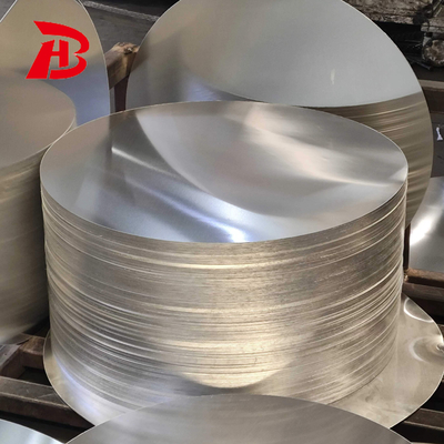 Vendita a caldo Circoli in alluminio da 0,8 mm 1100 per illuminazione / copertura della lampada / decorazione con qualità superiore
