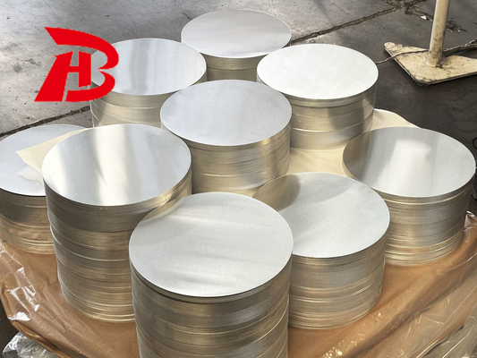 Fabbricazione di superfici finite Casserole Dischi di alluminio Circoli 1050 H12 H14 H16 H18 H0 Cc Materiale Dc Materiale per il rivestimento della padella