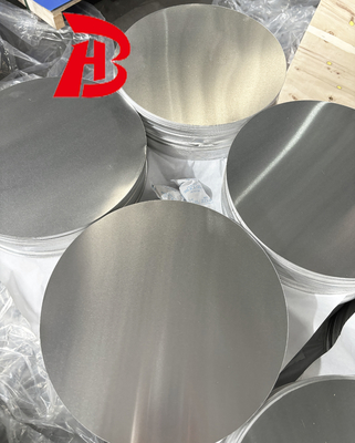 Qualità superiore 1050 1060 1070 1100 3003 8011 Wafer in alluminio per utensili da cucina Decorazione Copertura di luce Copertura solare