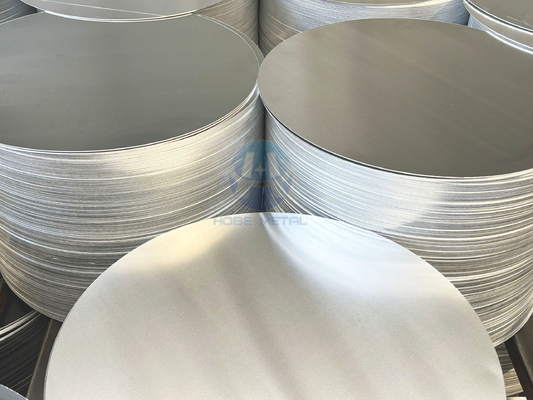 1 Serie di lamiera circolare di alluminio Fusione a laminatura a caldo Processo di laminatura Produttori di lavorazione dello specchio venduti direttamente