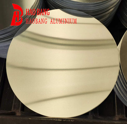1050 1060 Disco circolare in alluminio H12 Temperature Deep Drawing Crack Resistant Blank per pentole e pentole da cucina