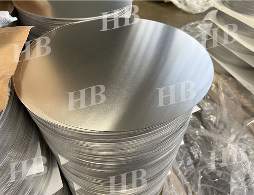 Disco in alluminio ad alta planarità con superficie liscia Lega 1050 1060 3003, spessore 0,3–6 mm, formato personalizzato in alluminio per copri lampada e vasi