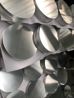 Dischi cerchi in alluminio personalizzabili per varie applicazioni di utensili da cucina con spessori da 0,3 a 6 millimetri