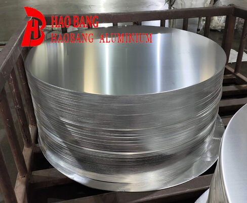 Disco in alluminio ad alta planarità con superficie liscia Lega 1050 1060 3003, spessore 0,3–6 mm, formato personalizzato in alluminio per copri lampada e vasi