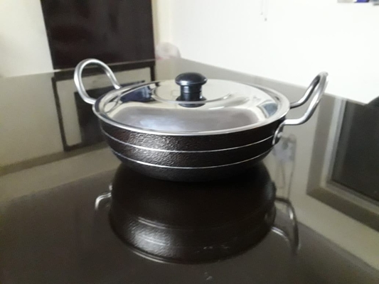 Produttori di utensili da cucina in alluminio rivestiti di alta qualità senza attacco capelli lisci convenienti