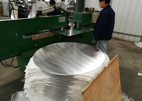 Carattere di alluminio degli spazii in bianco H32 H34 del cerchio dei serbatoi di combustibile 5052 a forma di precisamente